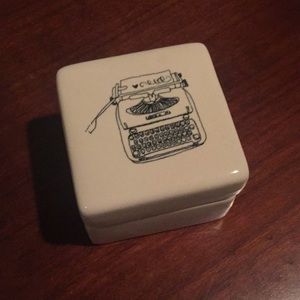 Ceramic Trinket Box